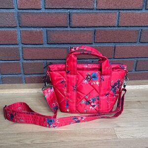 Lug Floral Red Quilted Women's Bag